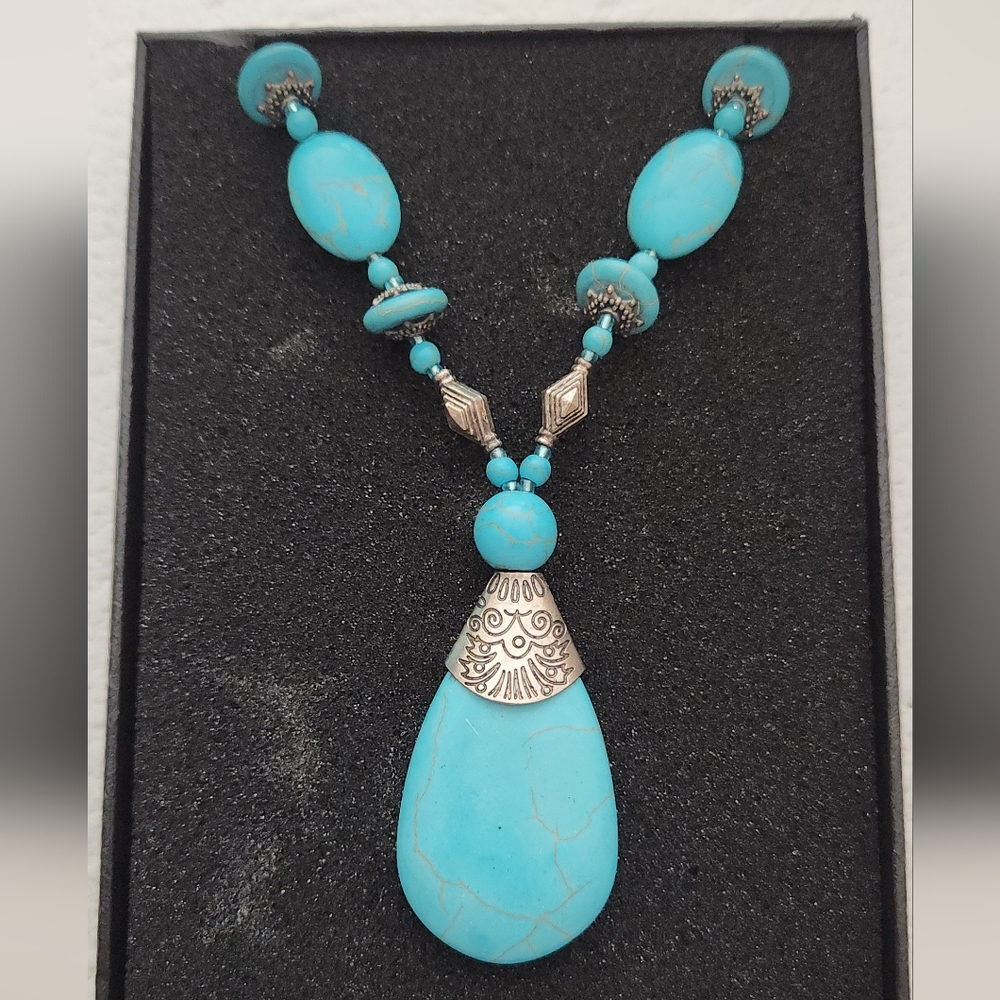 Turquoise Necklace and Earring Set